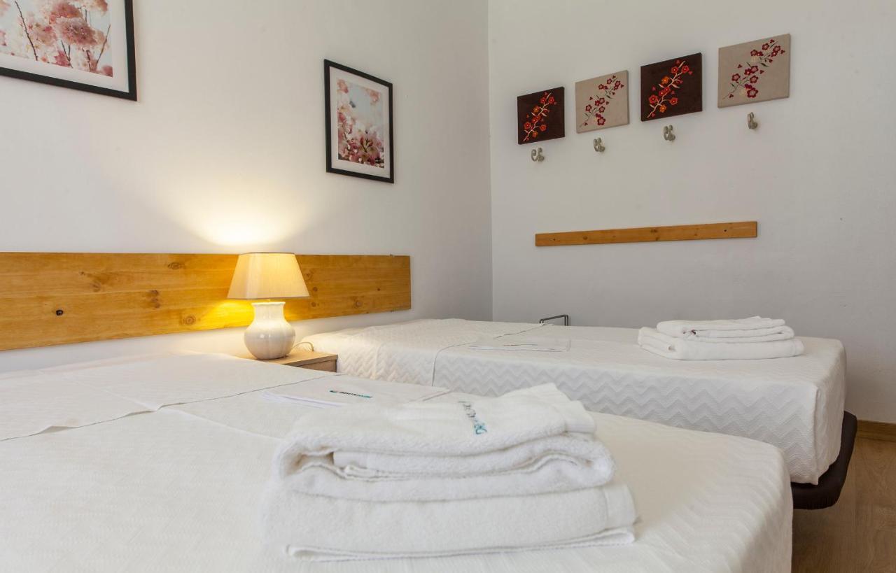 O - Sao Goncalo Central Guesthouse Lagos Eksteriør billede